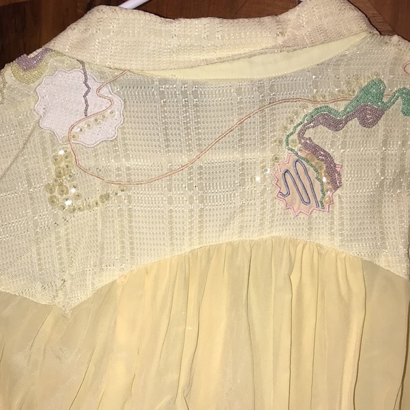 Vintage Marc D’alcy Yellow Silk Beaded Button Shirt - Picture 5 of 5